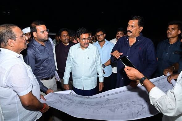 Greater Visakhapatnam Municipal Corporation:  Projects reviewed